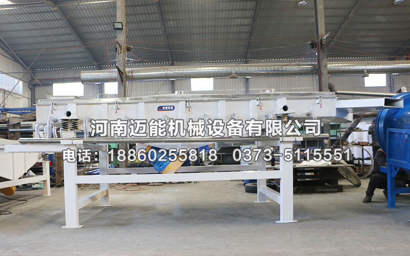 降溫直線振動(dòng)篩多少錢一臺(tái)？
